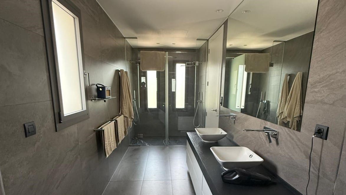 4 soveværelse Rækkehus til leje i Santa Ponsa med swimmingpool garage - € 10.000 (Ref: 9271900)