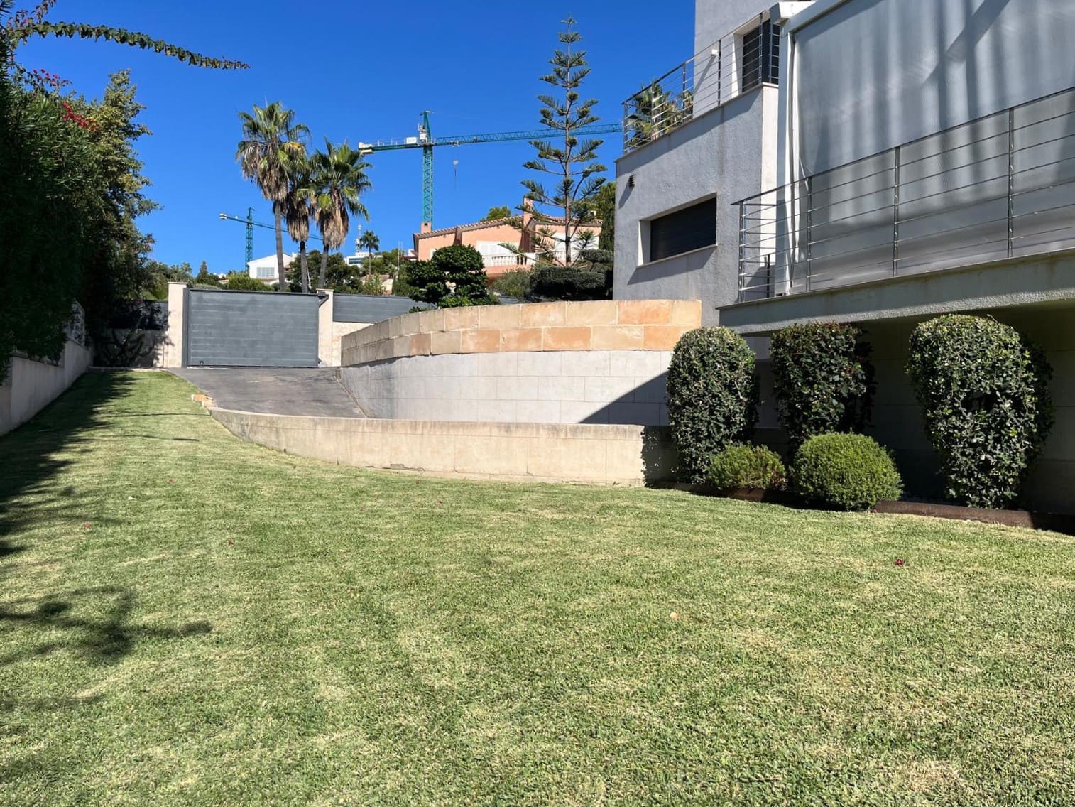 4 soveværelse Rækkehus til leje i Santa Ponsa med swimmingpool garage - € 10.000 (Ref: 9271900)