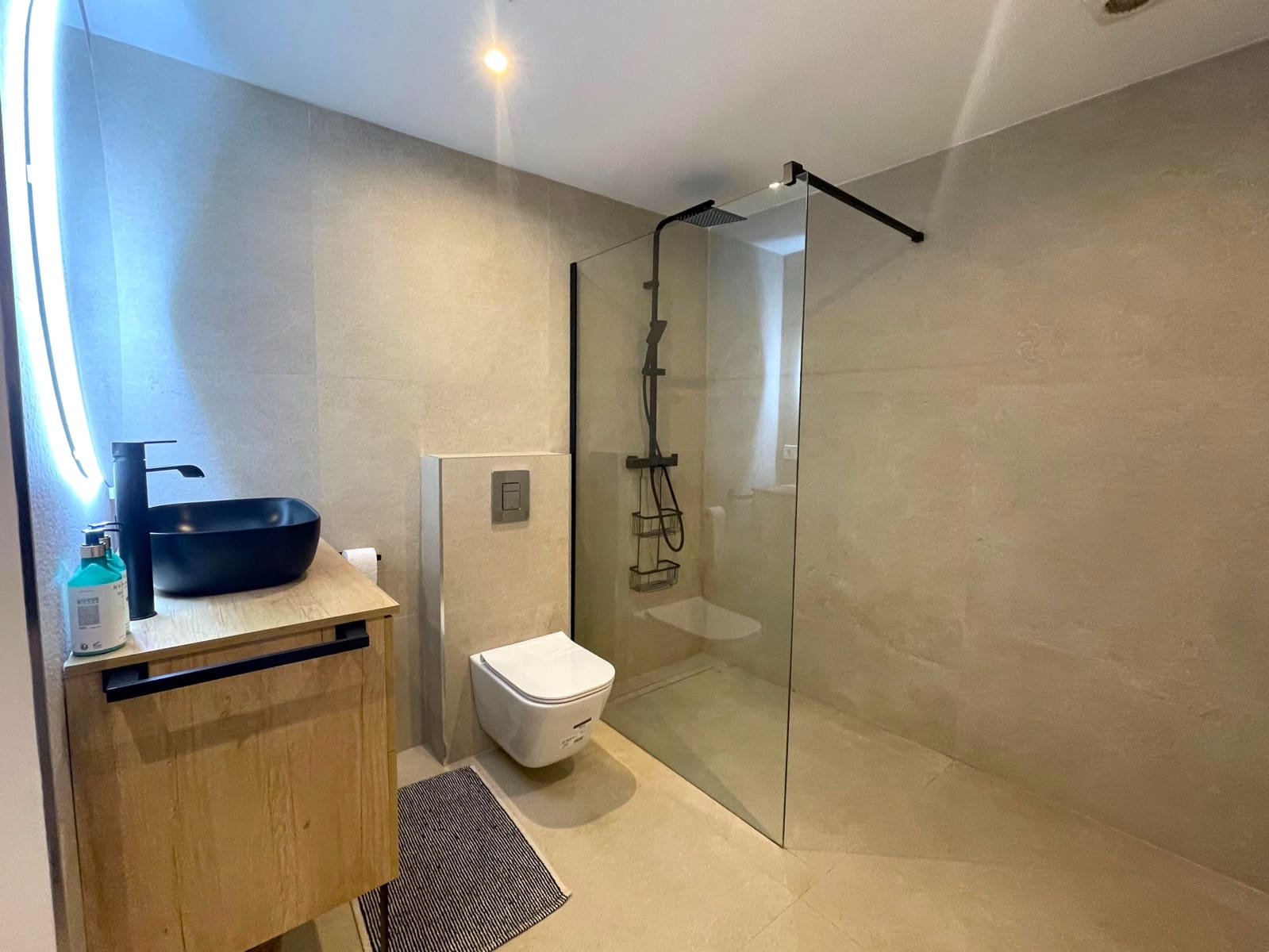 2 soverom Leilighet til leie i Palma de Mallorca - € 1 900 (Ref: 9275291)