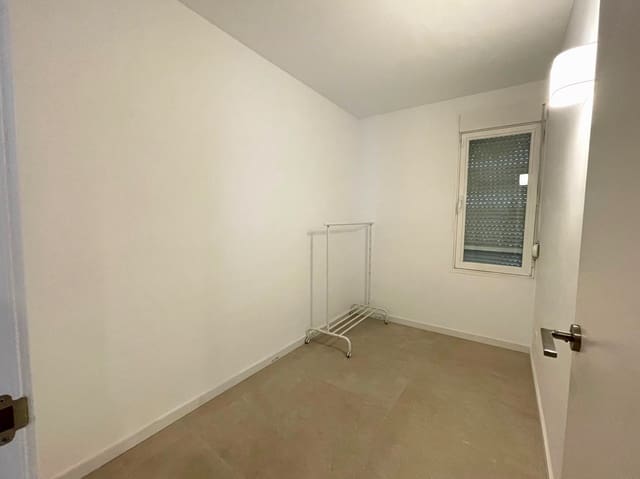 2 soverom Leilighet til leie i El Terreno, Palma de Mallorca - € 1 900 (Ref: 9275291)