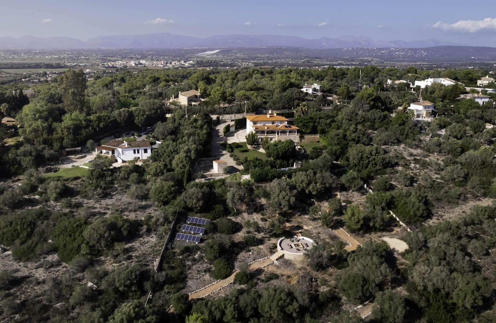 4 soverom Villa til salgs i L'Aranjassa / S'Aranjassa med svømmebasseng garasje - € 2 495 000 (Ref: 9275293)