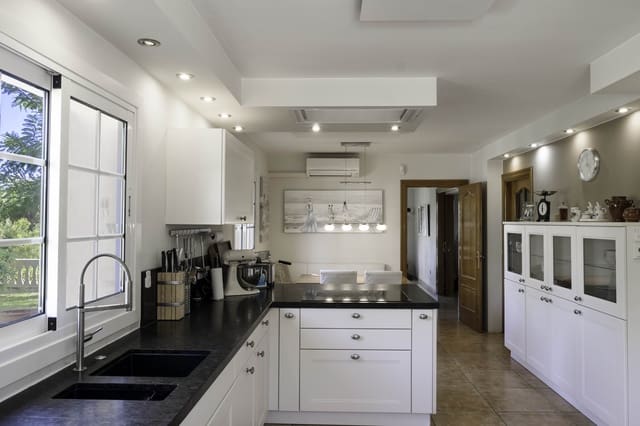 4 soverom Villa til salgs i L'Aranjassa / S'Aranjassa, Palma de Mallorca med svømmebasseng garasje - € 2 495 000 (Ref: 9275293)