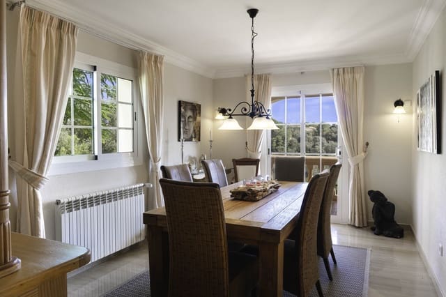 4 soverom Villa til salgs i L'Aranjassa / S'Aranjassa, Palma de Mallorca med svømmebasseng garasje - € 2 495 000 (Ref: 9275293)