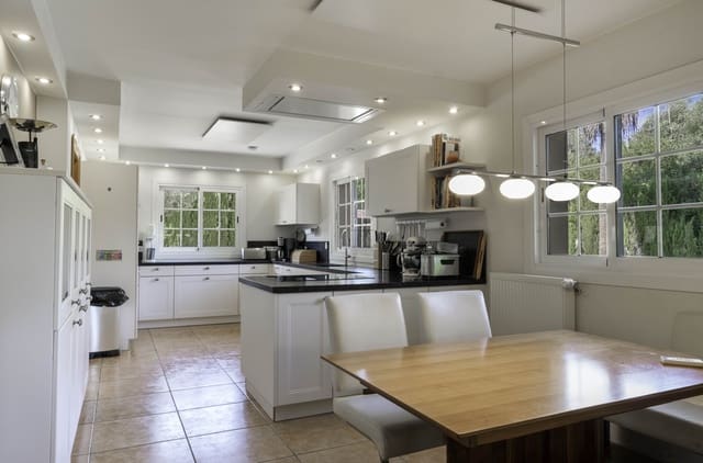 4 soverom Villa til salgs i L'Aranjassa / S'Aranjassa, Palma de Mallorca med svømmebasseng garasje - € 2 495 000 (Ref: 9275293)