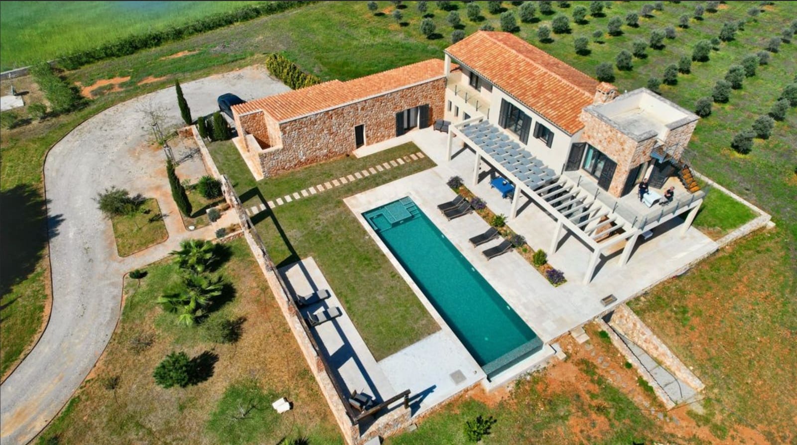 5 slaapkamer Finca/Landhuis te koop in Ses Salines met zwembad garage - € 3.250.000 (Ref: 9275296)