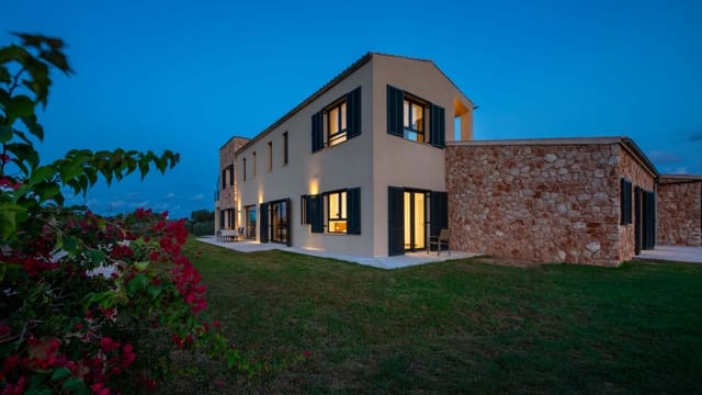 5 slaapkamer Finca/Landhuis te koop in Ses Salines met zwembad garage - € 3.250.000 (Ref: 9275296)