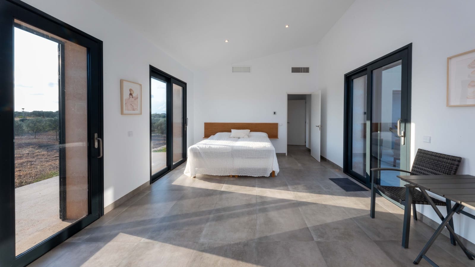 5 slaapkamer Finca/Landhuis te koop in Ses Salines met zwembad garage - € 3.250.000 (Ref: 9275296)