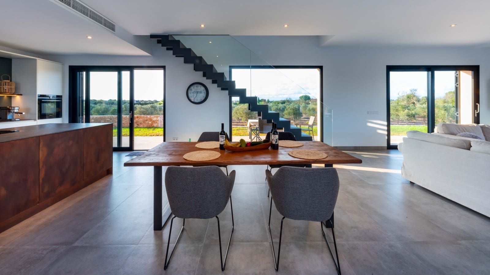 5 slaapkamer Finca/Landhuis te koop in Ses Salines met zwembad garage - € 3.250.000 (Ref: 9275296)