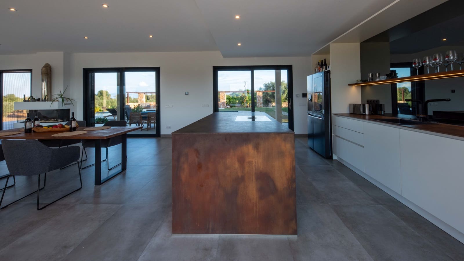 5 slaapkamer Finca/Landhuis te koop in Ses Salines met zwembad garage - € 3.250.000 (Ref: 9275296)