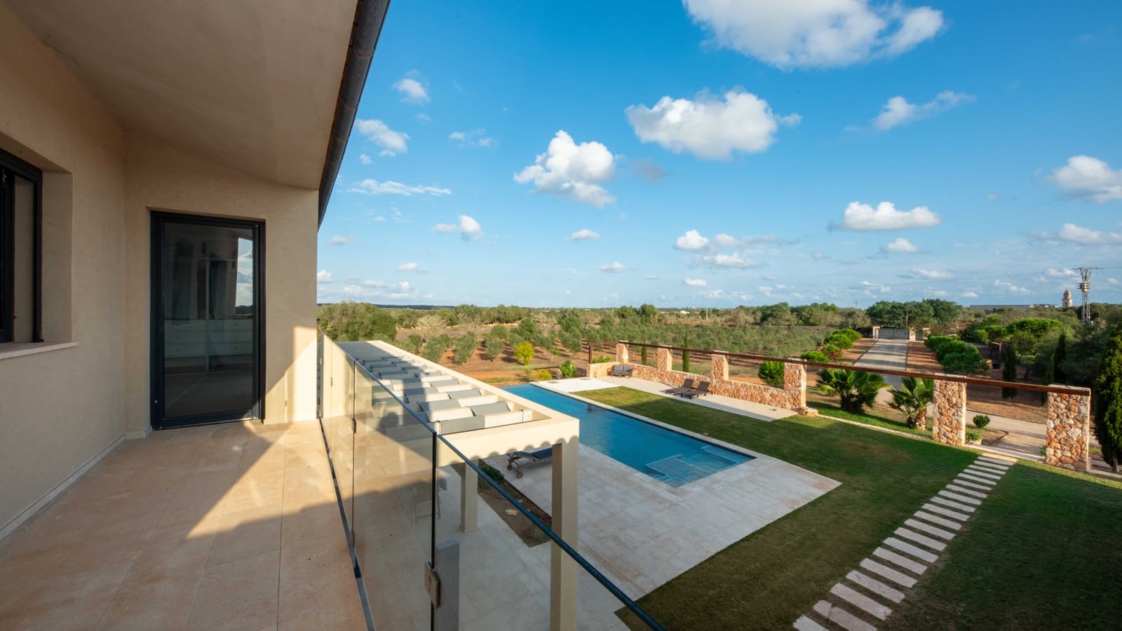 5 slaapkamer Finca/Landhuis te koop in Ses Salines met zwembad garage - € 3.250.000 (Ref: 9275296)