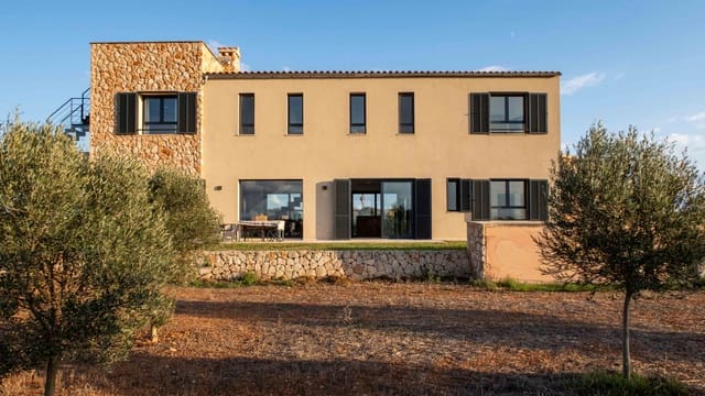 5 slaapkamer Finca/Landhuis te koop in Ses Salines met zwembad garage - € 3.250.000 (Ref: 9275296)