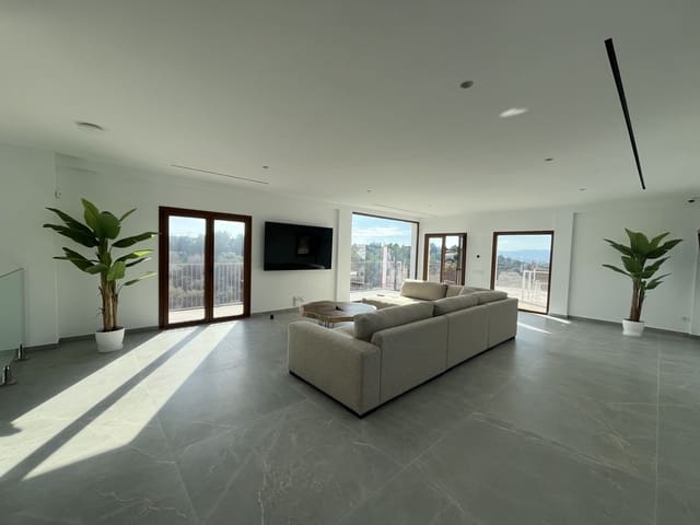 4 soveværelse Villa til leje i L'Aranjassa / S'Aranjassa, Palma de Mallorca med swimmingpool garage - € 13.000 (Ref: 9294101)