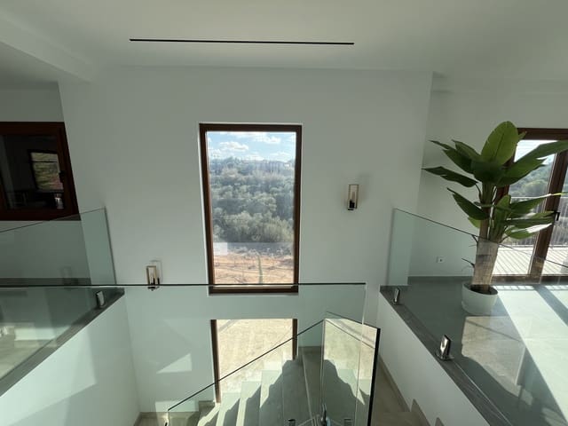 4 soveværelse Villa til leje i L'Aranjassa / S'Aranjassa, Palma de Mallorca med swimmingpool garage - € 13.000 (Ref: 9294101)