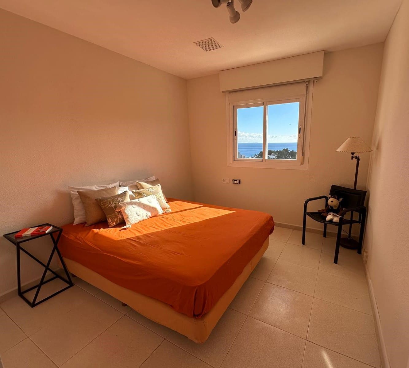 3 sypialnia Apartament do wynajęcia w Cas Catala z basenem garażem - 2 800 € (Ref: 9294102)