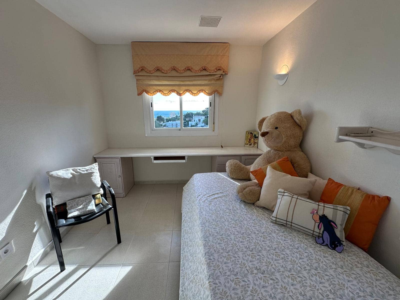 3 sypialnia Apartament do wynajęcia w Cas Catala z basenem garażem - 2 800 € (Ref: 9294102)