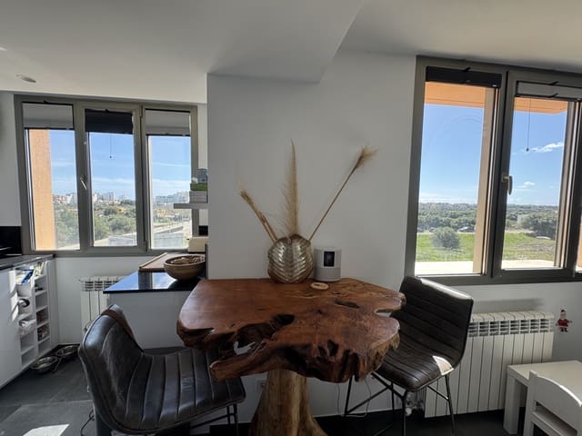 3 soveværelse Lejlighed til leje i Cala Millor, Son Servera med swimmingpool garage - € 2.200 (Ref: 9294105)