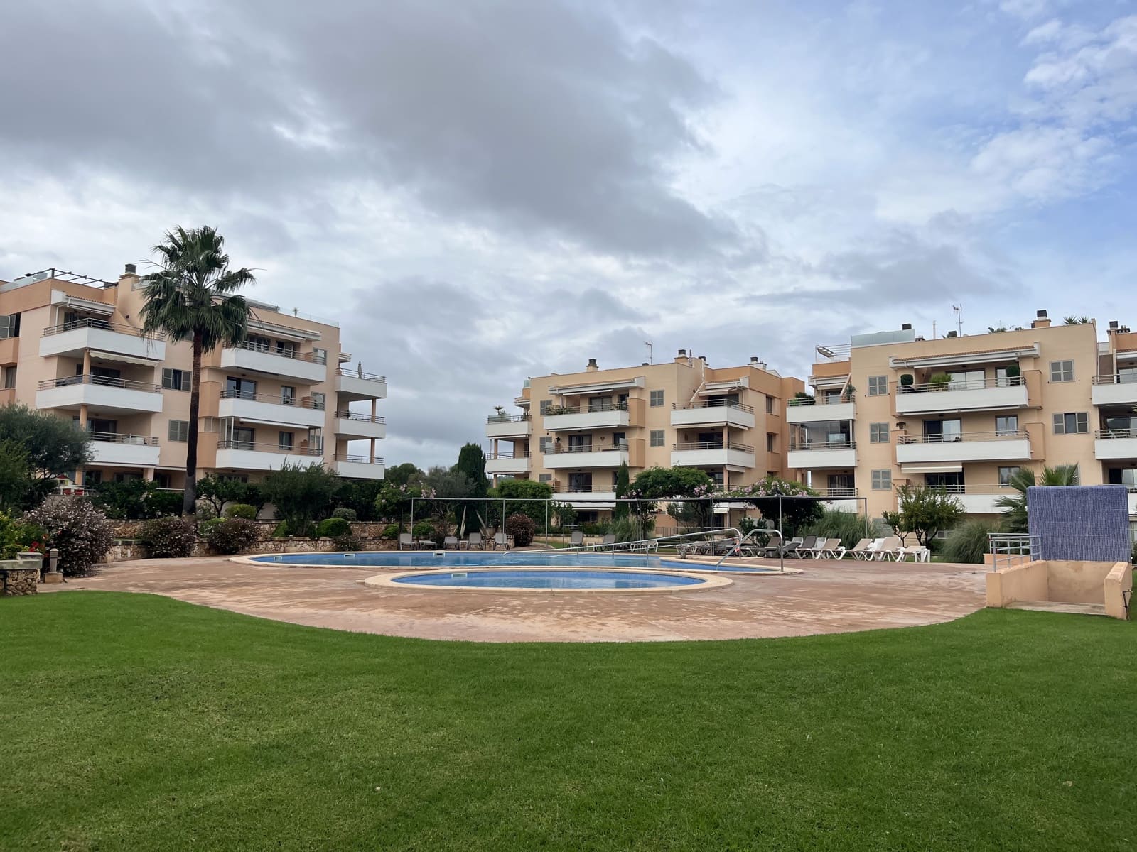 3 soveværelse Lejlighed til leje i Cala Millor med swimmingpool garage - € 2.200 (Ref: 9294105)