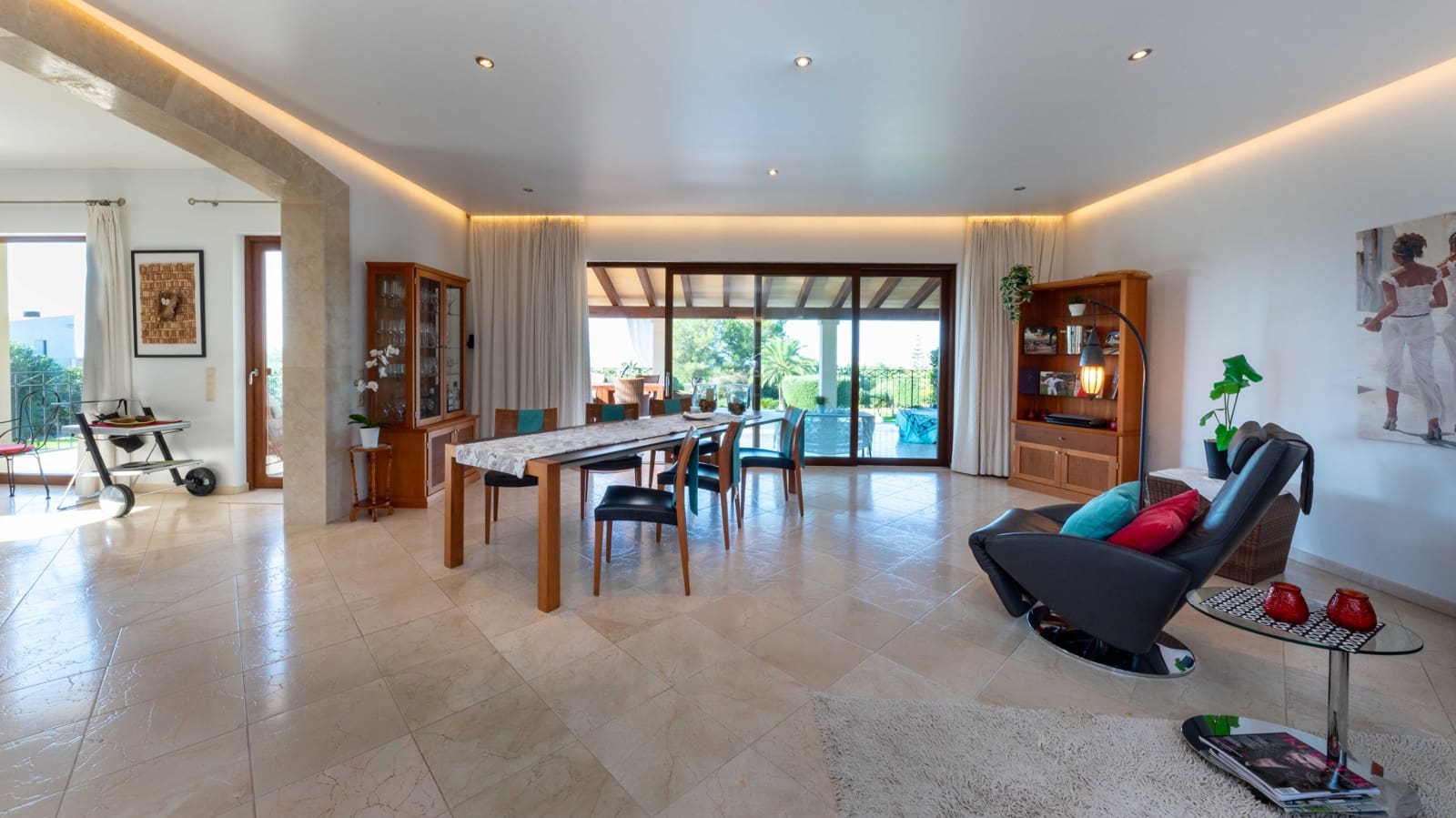 4 soveværelse Villa til salg i Puntiro med swimmingpool garage - € 3.200.000 (Ref: 9294106)