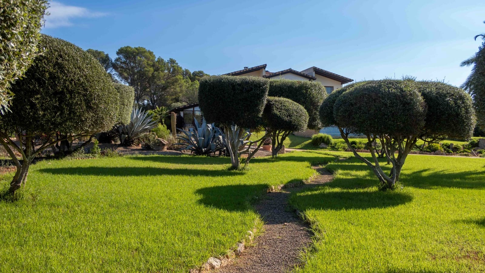 4 soveværelse Villa til salg i Puntiro med swimmingpool garage - € 3.200.000 (Ref: 9294106)