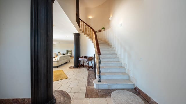 4 sypialnia Willa na sprzedaż w Peguera / Paguera, Calvià z basenem garażem - 2 850 000 € (Ref: 9294109)