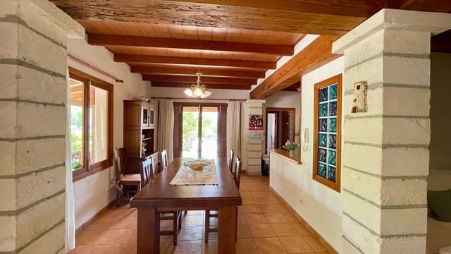 3 sovrum Finca/Hus på landet att hyra i Sant Llorenç des Cardassar med pool garage - 3 000 € (Ref: 9298960)