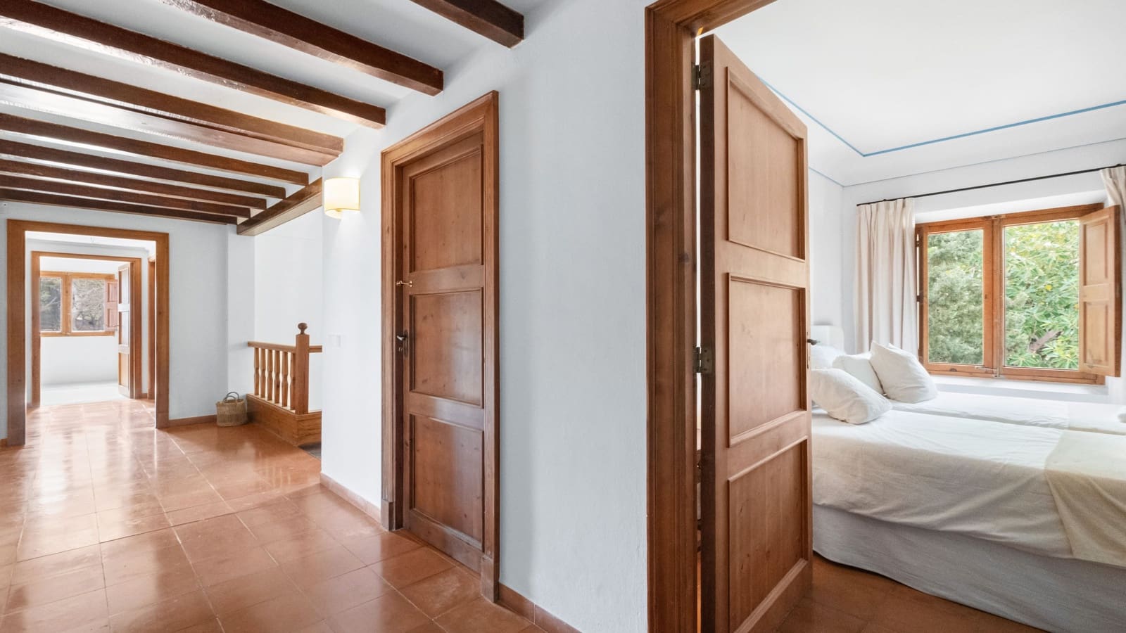 6 bedroom Villa for rent in Cala Ratjada with pool garage - € 15,000 (Ref: 9298962)