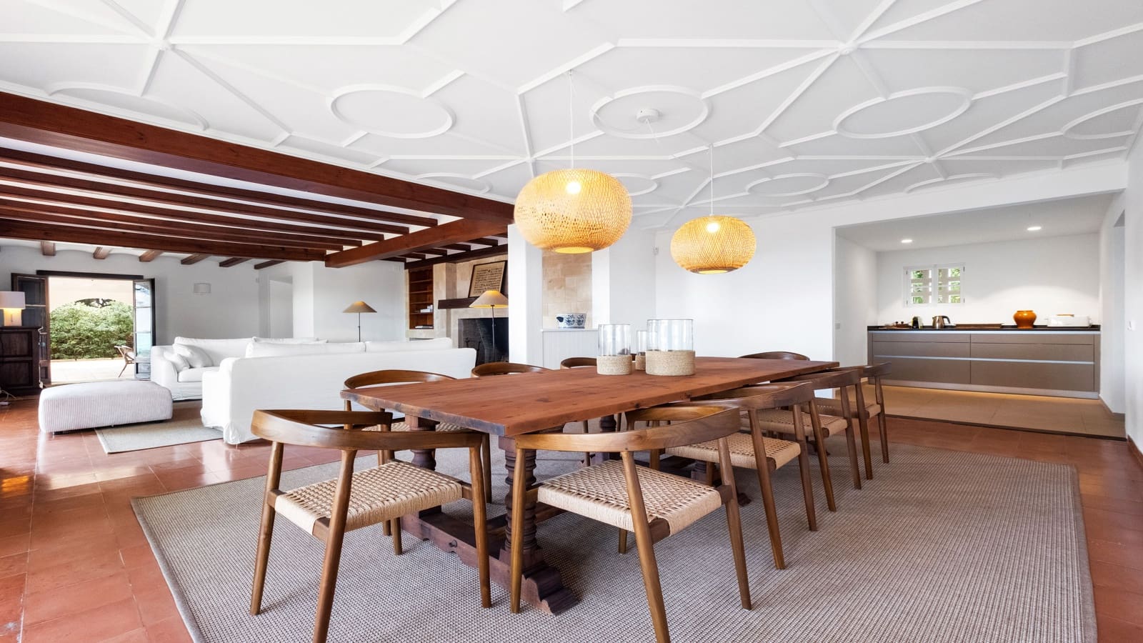 6 bedroom Villa for rent in Cala Ratjada with pool garage - € 15,000 (Ref: 9298962)