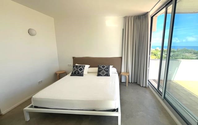 5 soveværelse Lejlighed til leje i Colonia de Sant Pere / Colonia de San Pedro, Artà med garage - € 3.500 (Ref: 9302804)