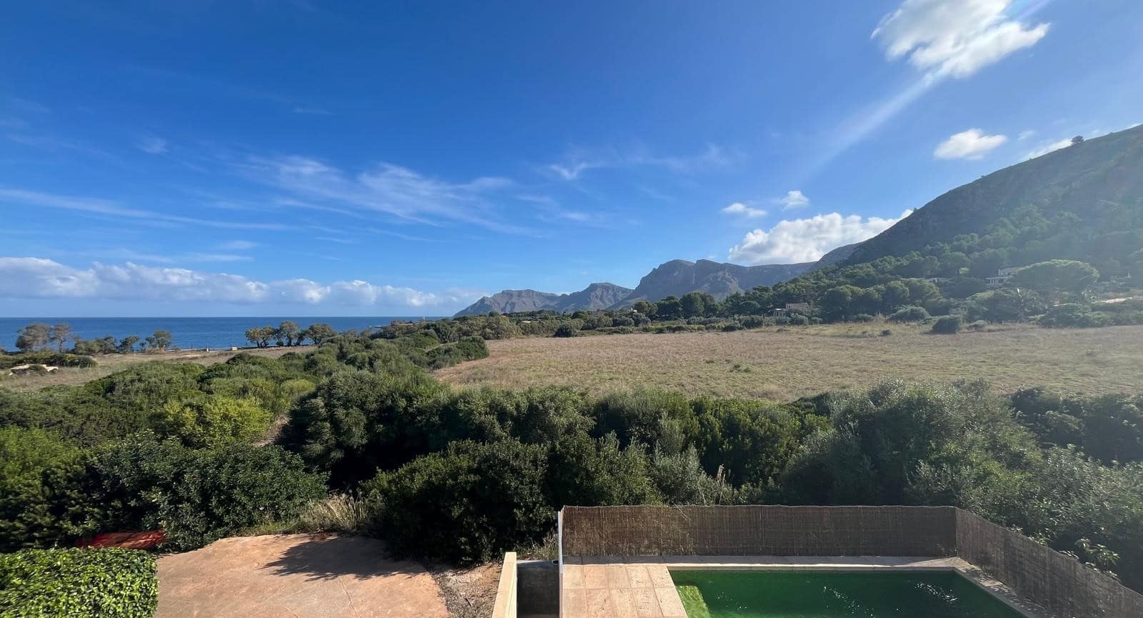 5 bedroom Apartment for rent in Colonia de Sant Pere / Colonia de San Pedro with garage - € 3,500 (Ref: 9302804)