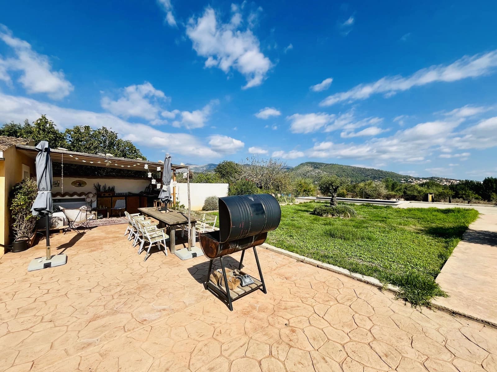 3 soveværelse Finca/Landehus til salg i Binissalem med swimmingpool garage - € 520.000 (Ref: 9307233)