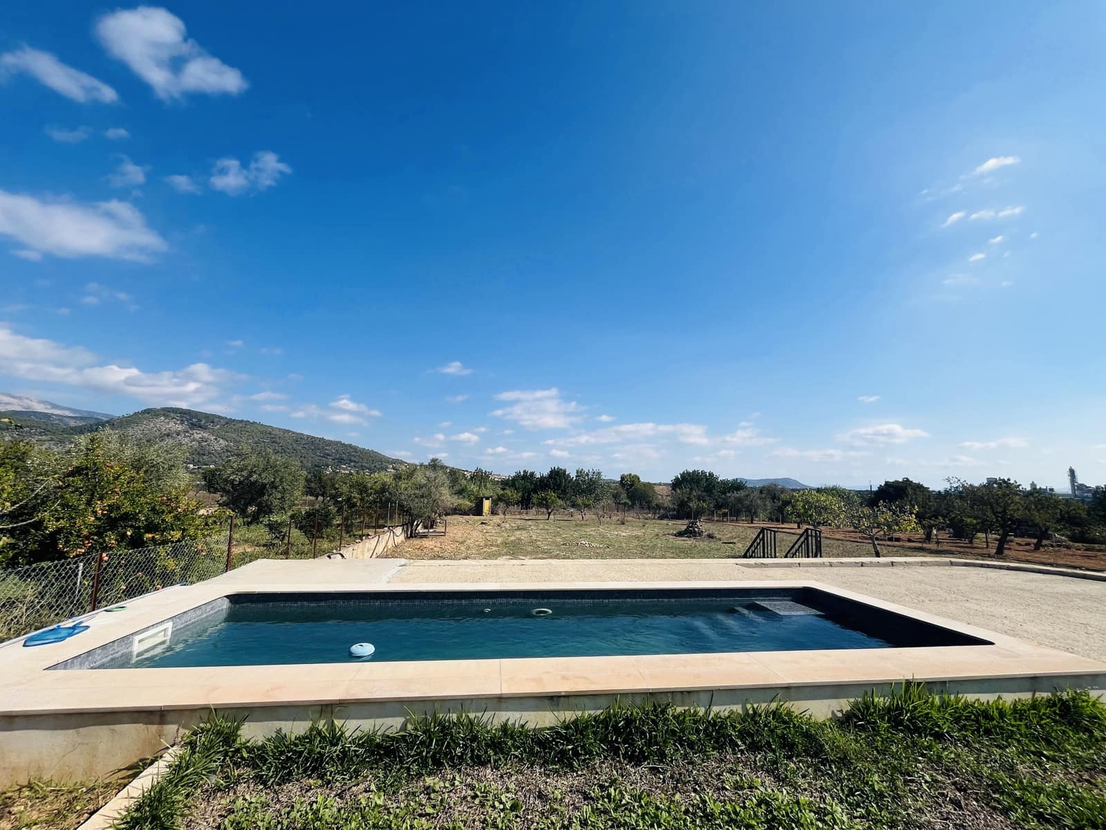 3 soveværelse Finca/Landehus til salg i Binissalem med swimmingpool garage - € 520.000 (Ref: 9307233)