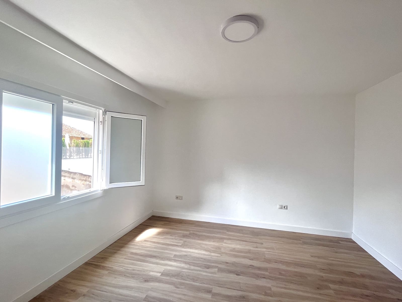 4 sypialnia Apartament do wynajęcia w Palma de Mallorca z garażem - 2 400 € (Ref: 9307234)