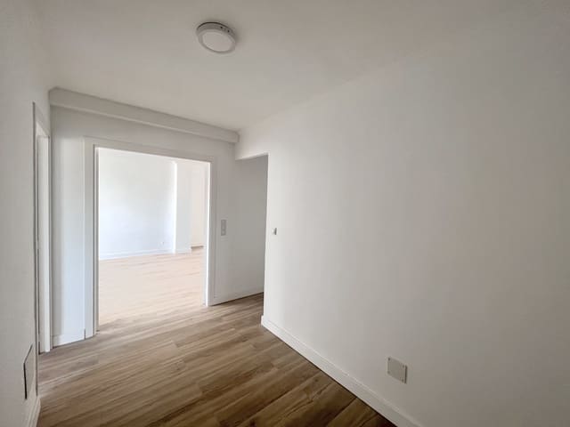 4 sovrum Lägenhet att hyra i La Missió, Palma de Mallorca med garage - 2 400 € (Ref: 9307234)