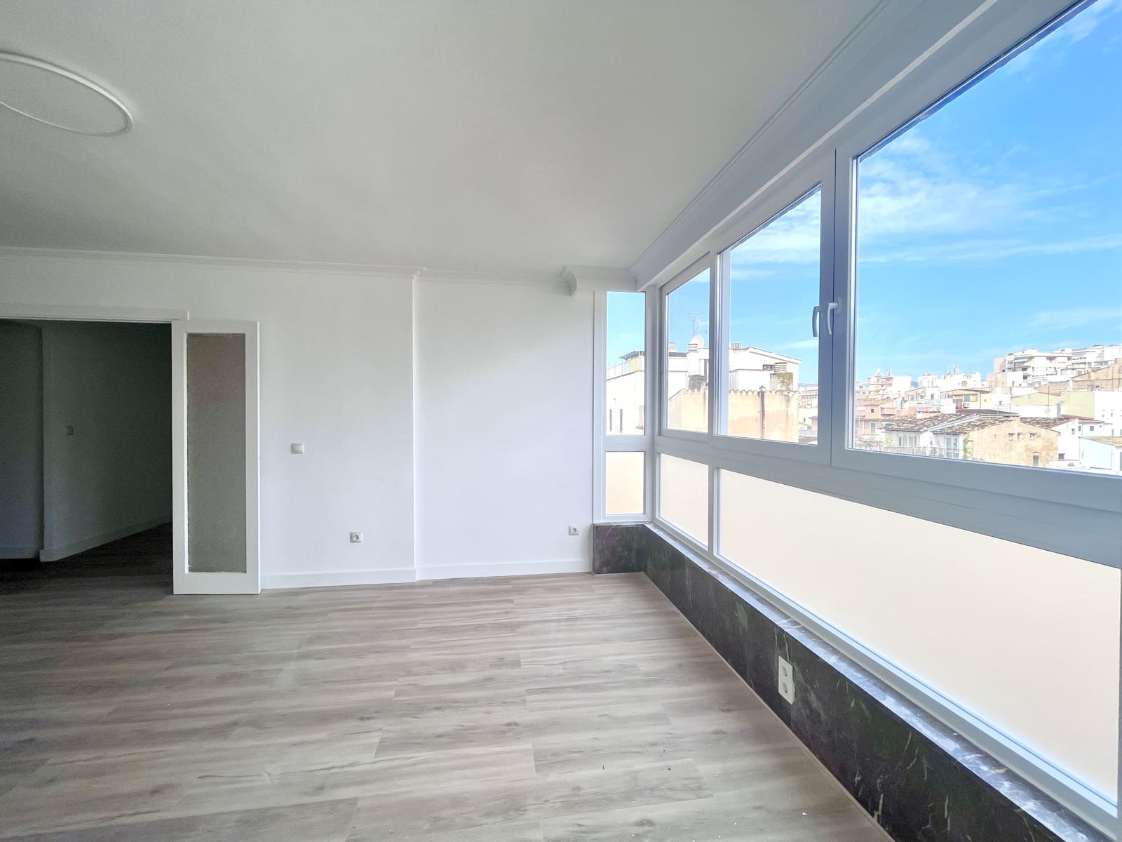 4 sypialnia Apartament do wynajęcia w Palma de Mallorca z garażem - 2 400 € (Ref: 9307234)