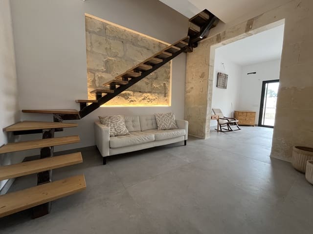 3 bedroom Townhouse for rent in Santa Margalida with pool - € 2,500 (Ref: 9310189)