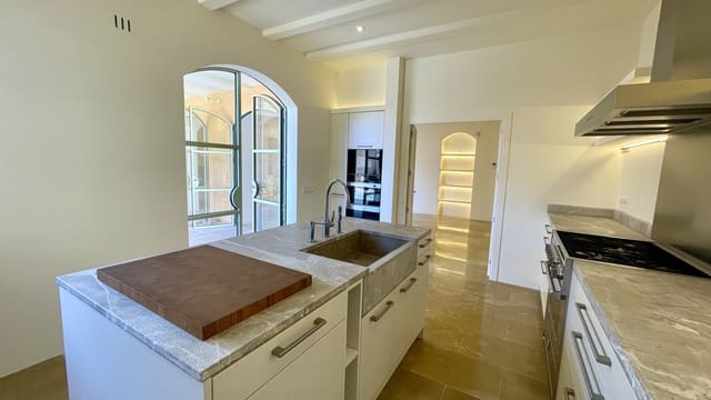 3 soveværelse Byhus til salg i Ses Salines med swimmingpool - € 1.750.000 (Ref: 9310190)