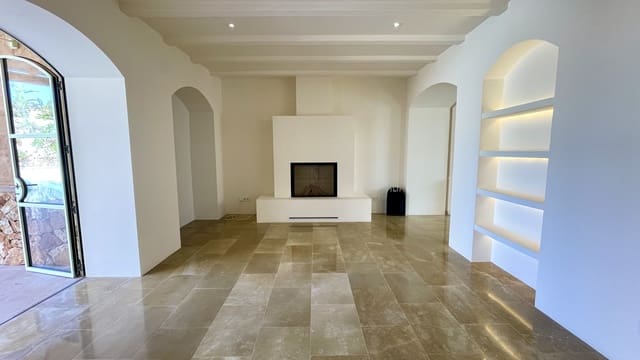 3 soveværelse Byhus til salg i Ses Salines med swimmingpool - € 1.750.000 (Ref: 9310190)