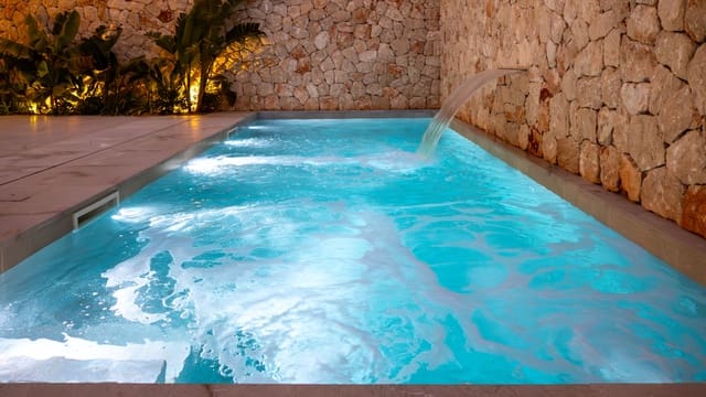 4 soveværelse Byhus til salg i Ses Salines med swimmingpool garage - € 2.500.000 (Ref: 9312017)