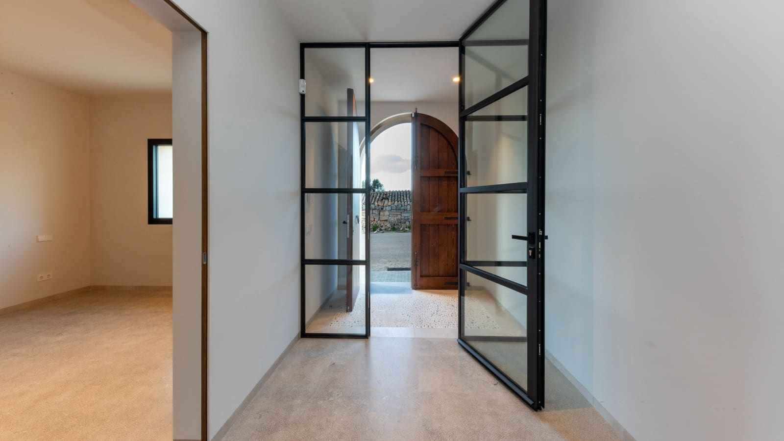 4 soveværelse Byhus til salg i Ses Salines med swimmingpool garage - € 2.500.000 (Ref: 9312017)