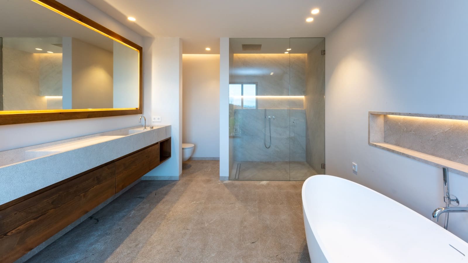 4 soveværelse Byhus til salg i Ses Salines med swimmingpool garage - € 2.500.000 (Ref: 9312017)