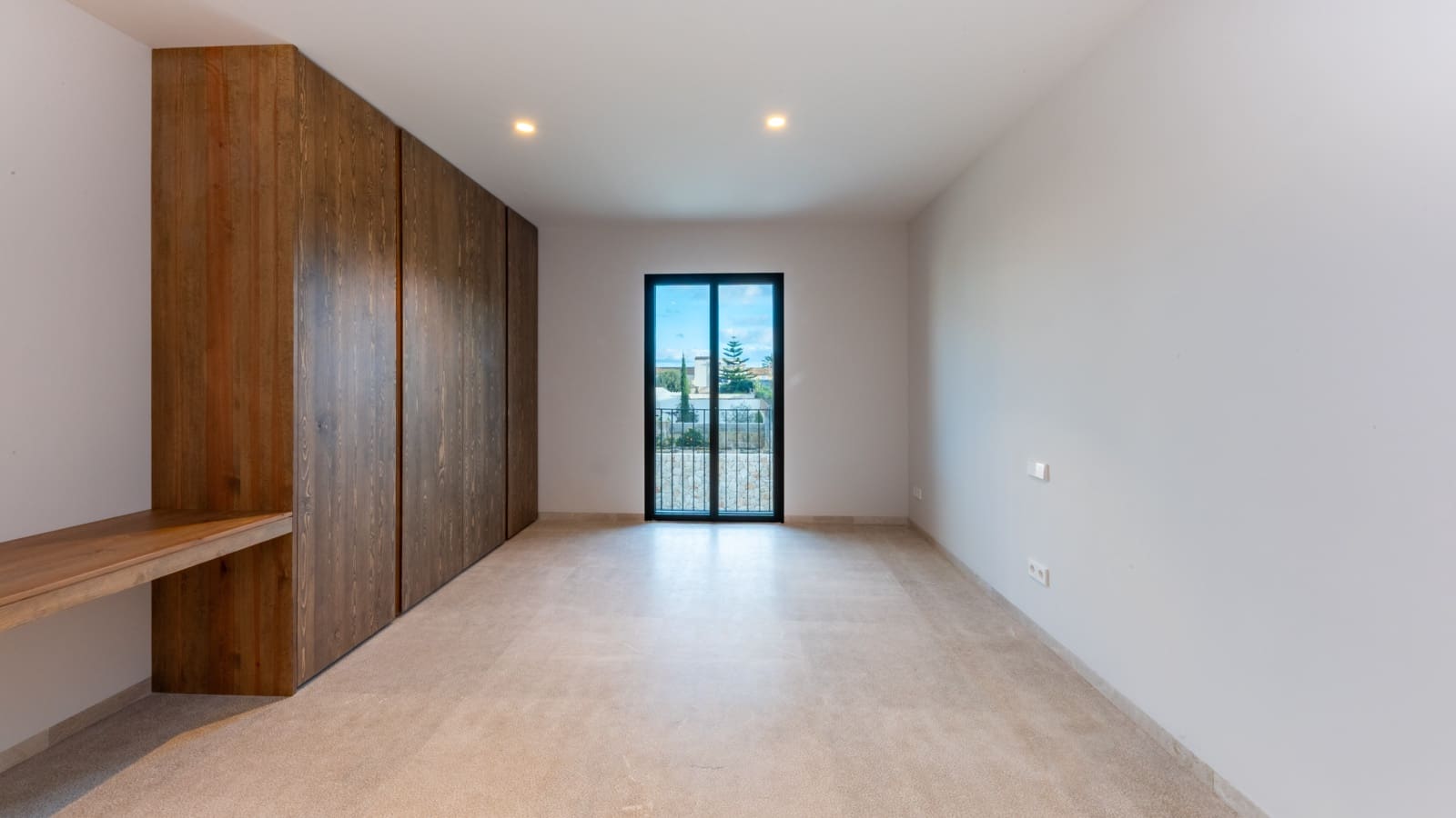 4 soveværelse Byhus til salg i Ses Salines med swimmingpool garage - € 2.500.000 (Ref: 9312017)