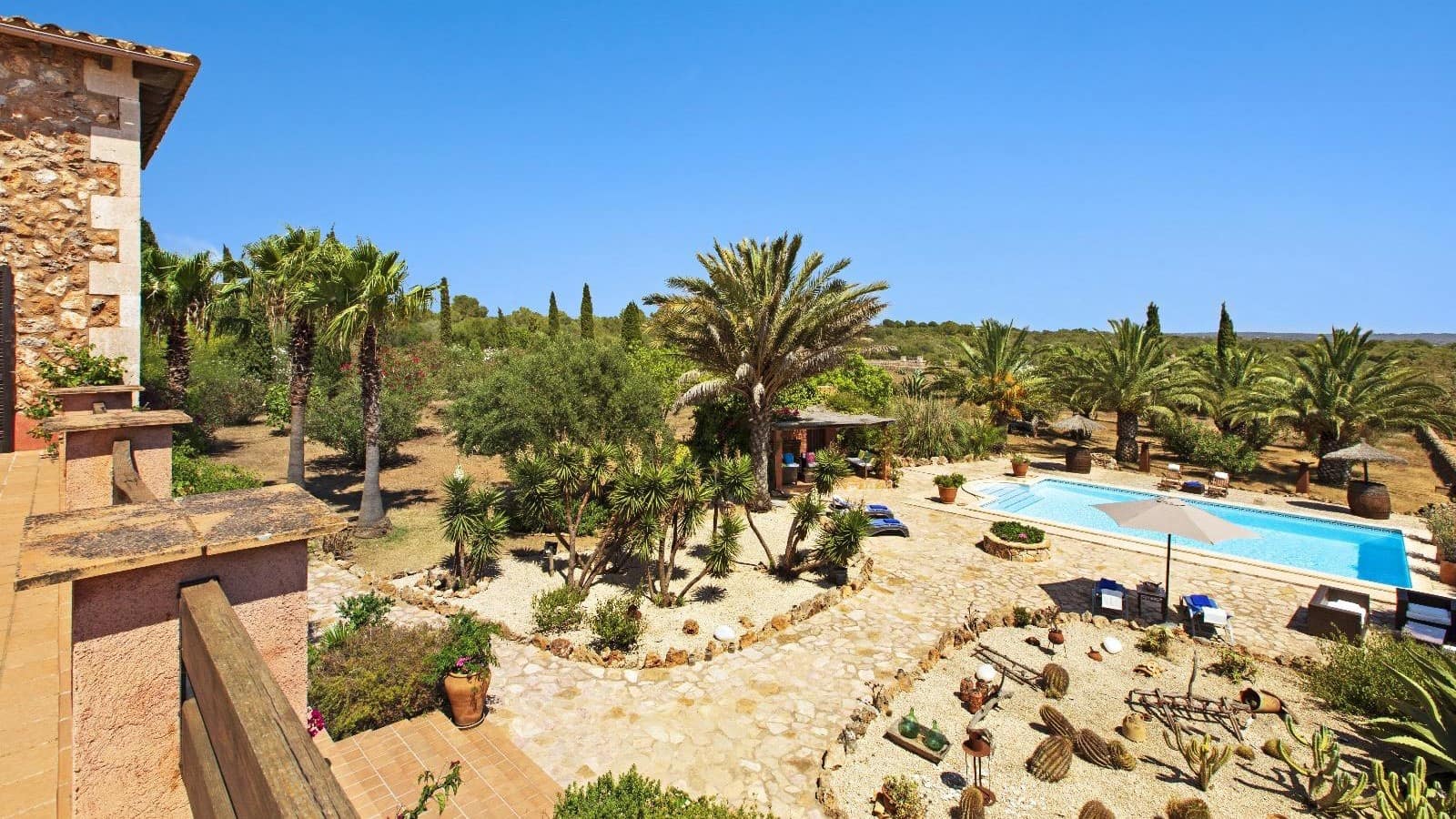 4 bedroom Finca/Country House for rent in Campos with pool garage - € 6,000 (Ref: 9315197)