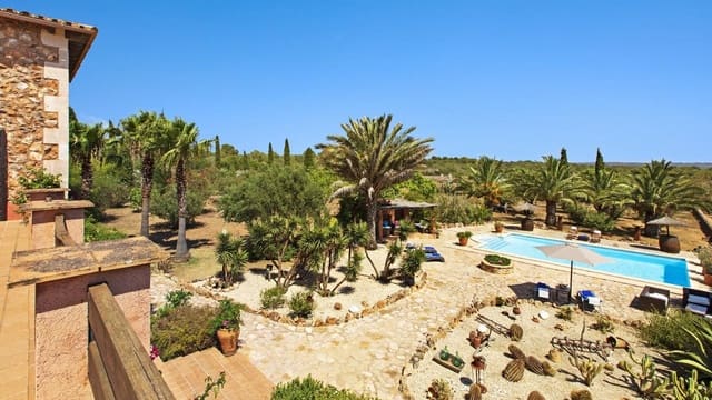 4 sypialnia Finka/Dom wiejski do wynajęcia w Campos z basenem garażem - 6 000 € (Ref: 9315197)