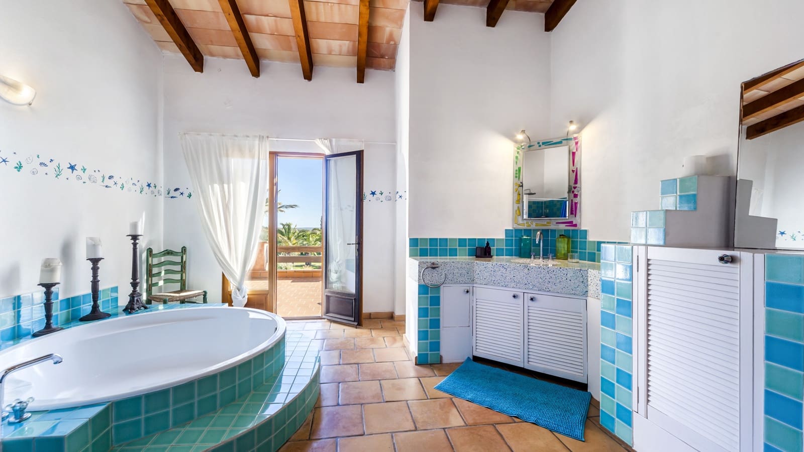 4 bedroom Finca/Country House for rent in Campos with pool garage - € 6,000 (Ref: 9315197)