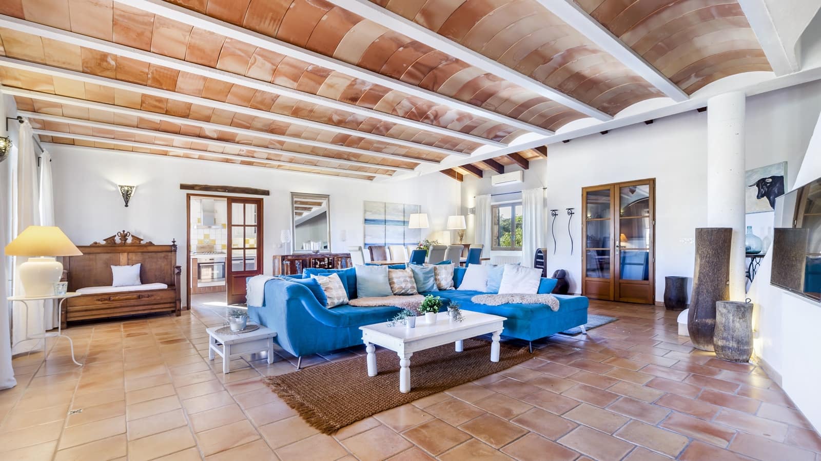 4 bedroom Finca/Country House for rent in Campos with pool garage - € 6,000 (Ref: 9315197)