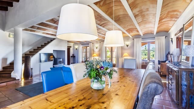 4 sypialnia Finka/Dom wiejski do wynajęcia w Campos z basenem garażem - 6 000 € (Ref: 9315197)