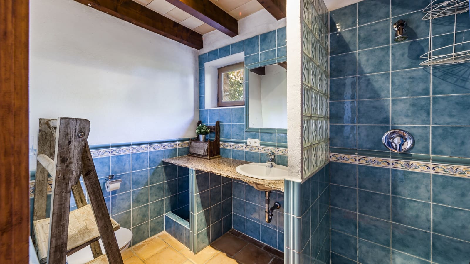 4 bedroom Finca/Country House for rent in Campos with pool garage - € 6,000 (Ref: 9315197)