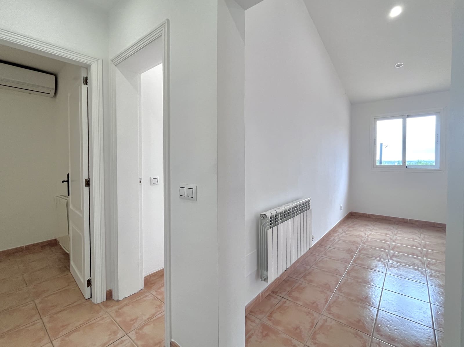 3 bedroom Finca/Country House for rent in Sant Llorenc des Cardassar with pool garage - € 2,600 (Ref: 9325610)