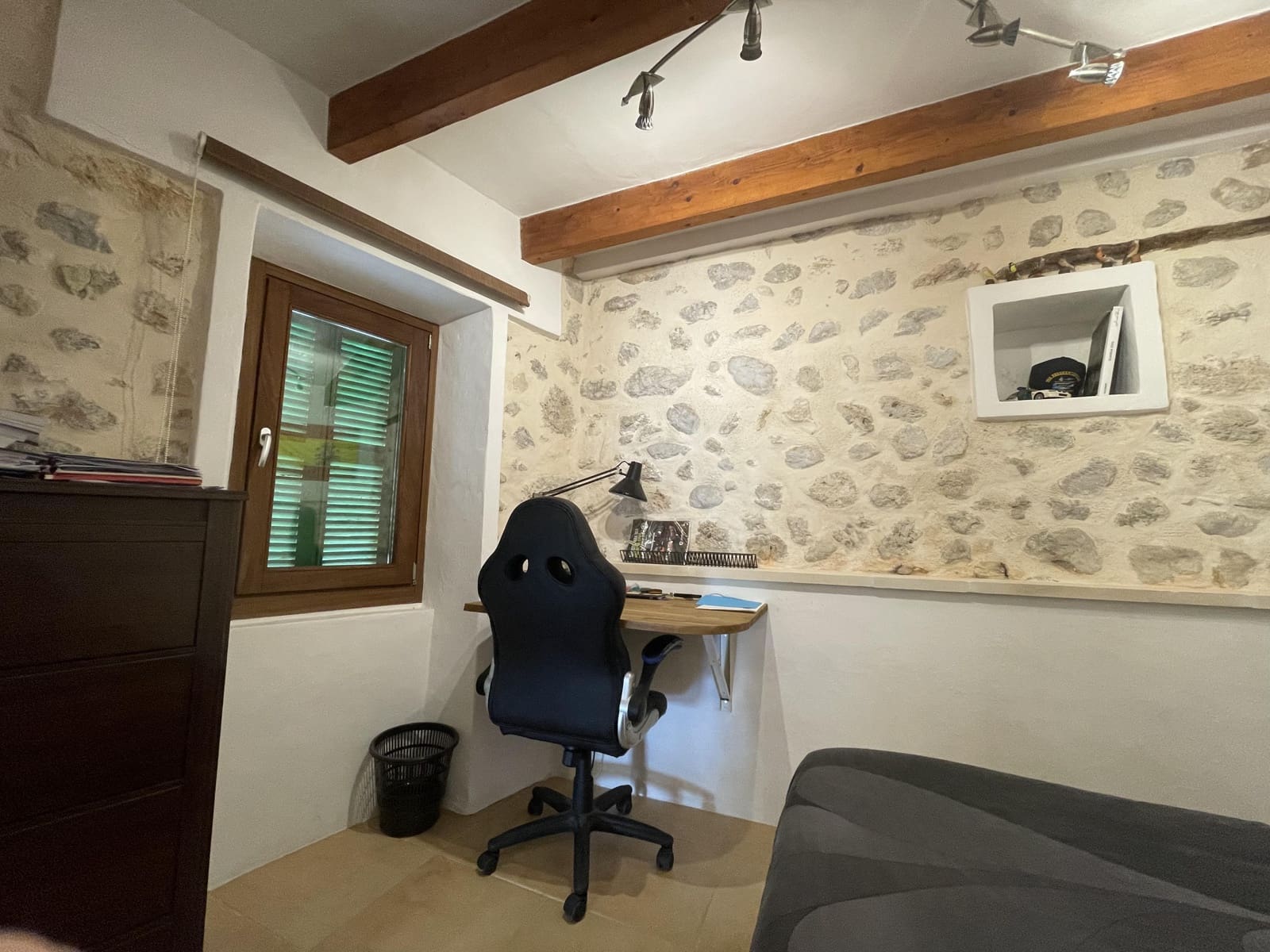 3 bedroom Townhouse for sale in Buger with garage - € 525,000 (Ref: 9325611)