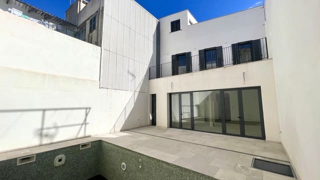 3 soveværelse Byhus til salg i Manacor med swimmingpool garage - € 945.000 (Ref: 9325612)